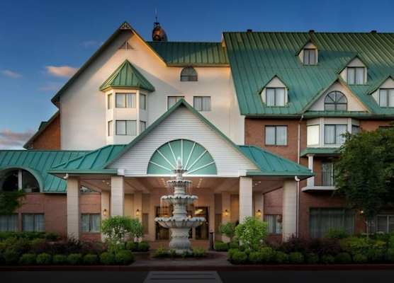 Chateau Vaudreuil 1