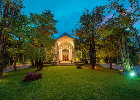 THE PRIVILEGE FLOOR by Borei Angkor 1