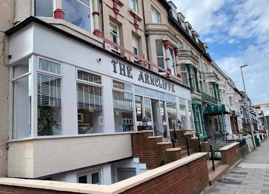 The Arncliff Hotel 1