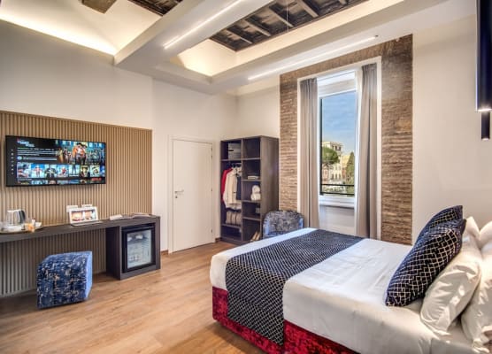 Little Queen Suite 1
