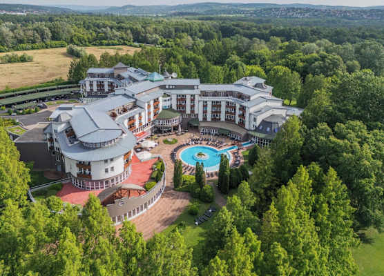 Lotus Therme Hotel & Spa 1
