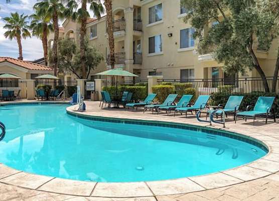 Club de Soleil All-Suite Resort 1