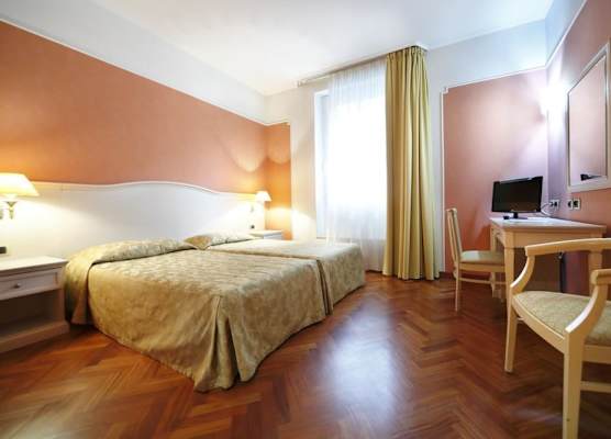 Hotel Terminal 1