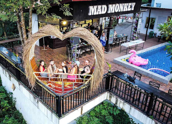 Mad Monkey Vang Vieng 1