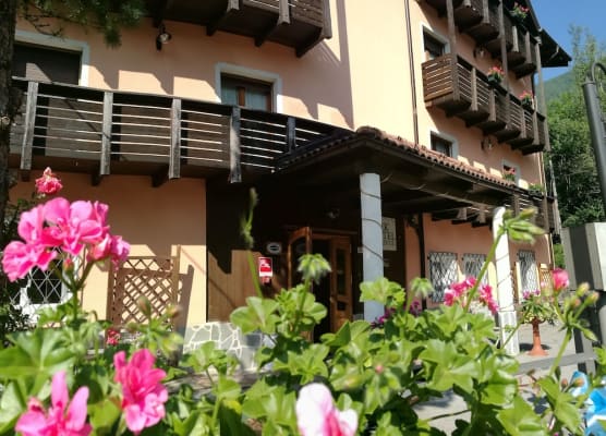 PARKHOTEL BELLEVUE 1