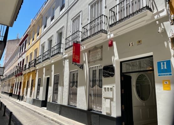 Hostal Hom Museo 1