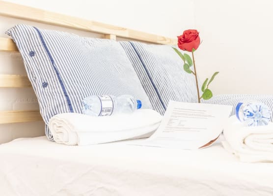YELLOW INN- Simple Rooms and Easy Parking direkt bei der OLMA nahe HSG und Spital 1