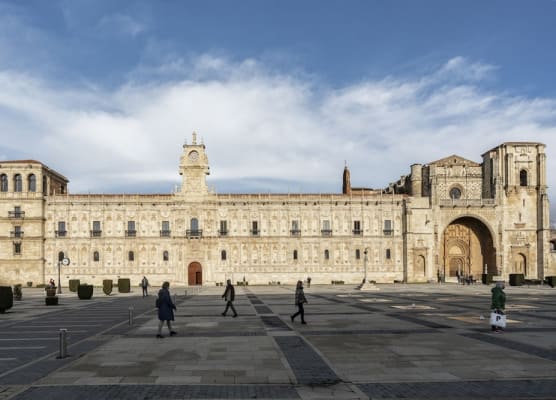 Parador de Turismo de León 1