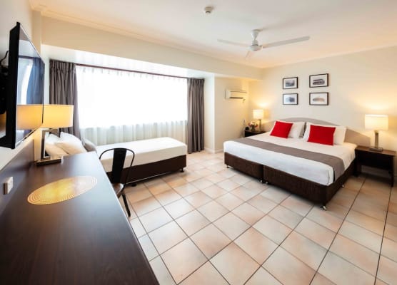 Hides Hotel 1