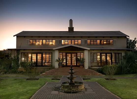 The Highlander Hotel Dullstroom 1