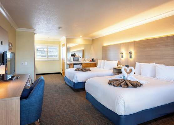 Cayucos Beach Inn 1
