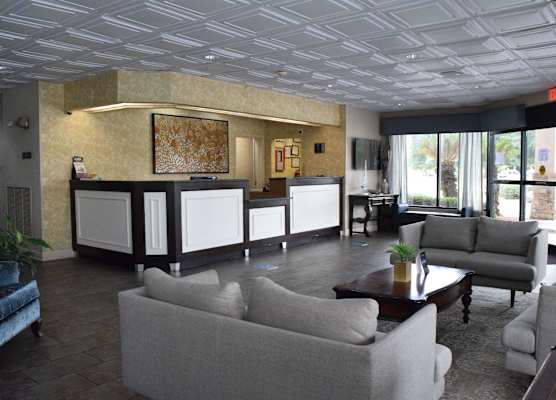 Ramada by Wyndham Savannah Gateway 1