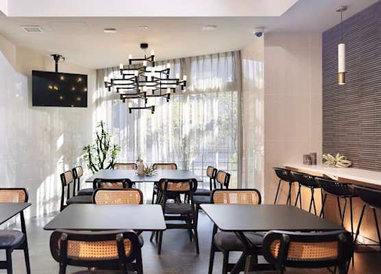 Tennouji Crystal Hotel 1