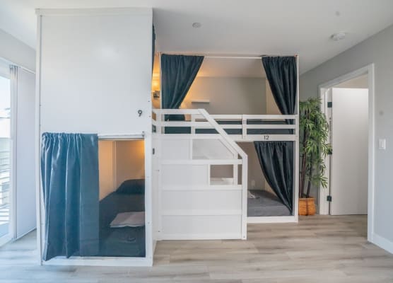 Normandie Hostel 1