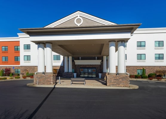 Holiday Inn Express & Suites WESTON by IHG 1