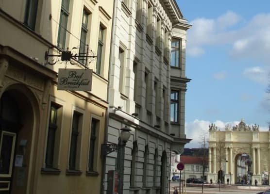 Bed & Breakfast am Luisenplatz 1