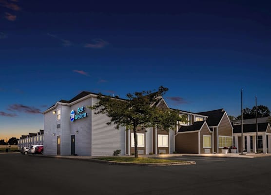 Best Western Buffalo Inn & Suites 1