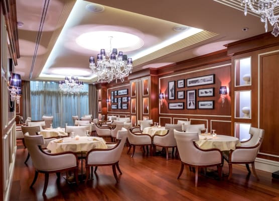 Hotel Century 1