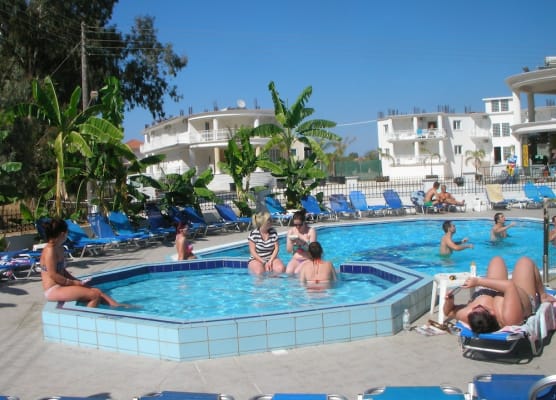 Mariana Hotel 1