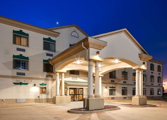 Best Western Henrietta Inn & Suites 1