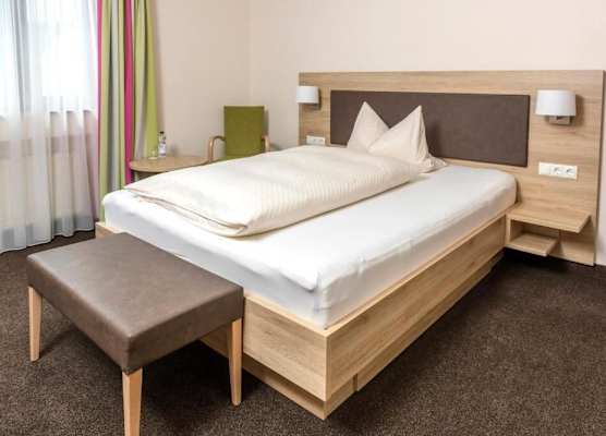 Landhotel Wolf-Mertes 1