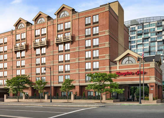 Hampton Inn Boston/Cambridge 1