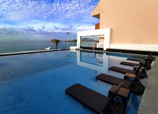 Coral Island Beach View Hotel 1
