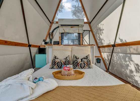 The Retreat on the Hill 1