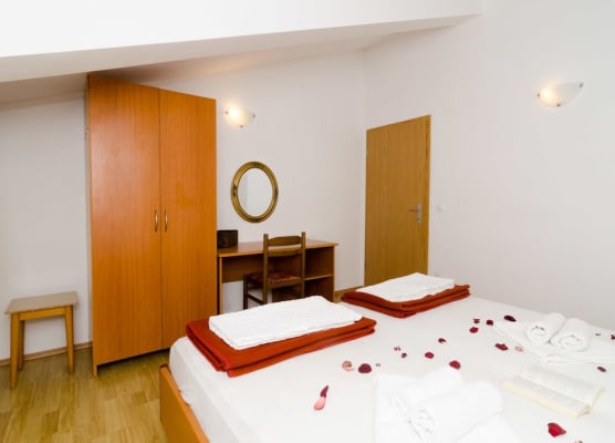 Apartments Senjo - One Bedroom Apartment with Balcony with Sea View Apartman 1 1