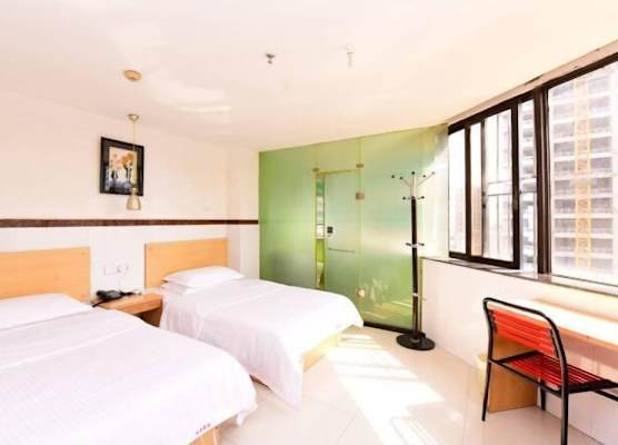 Xiangpeng Hotel 1
