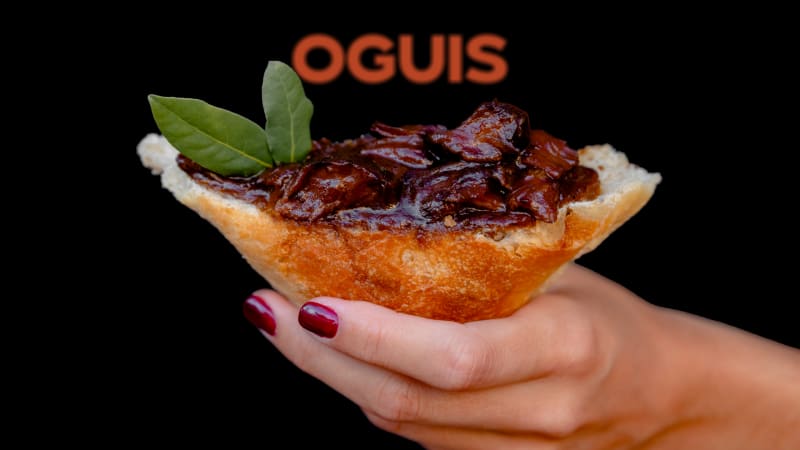 Oguis: Carrilleras al PX