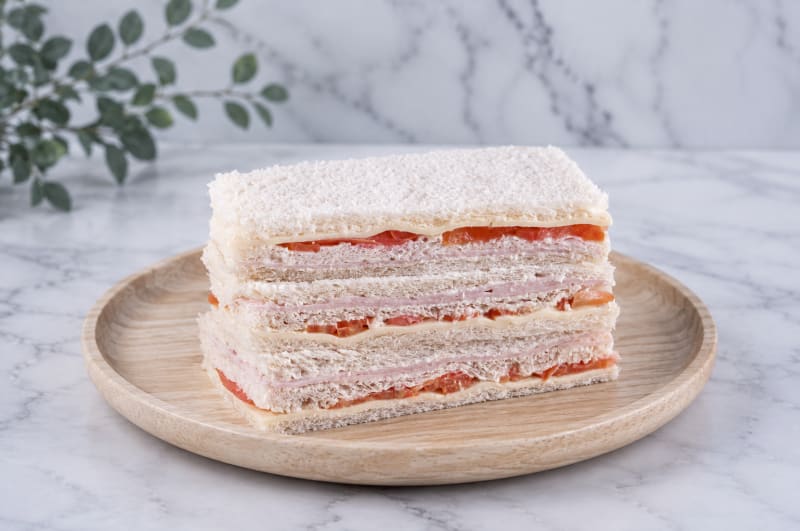 Sabor Pavo, tomate y queso — sándwich de miga Olsen