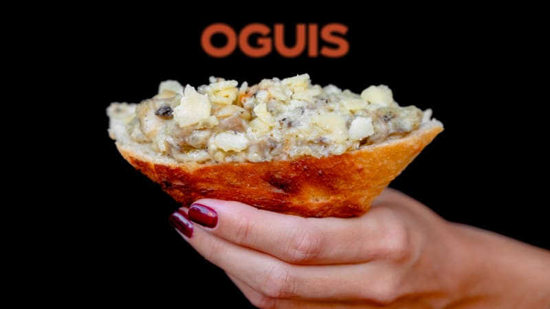 Oguis: Pollo al vino blanco