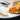 Torrija de brioche caramelizada