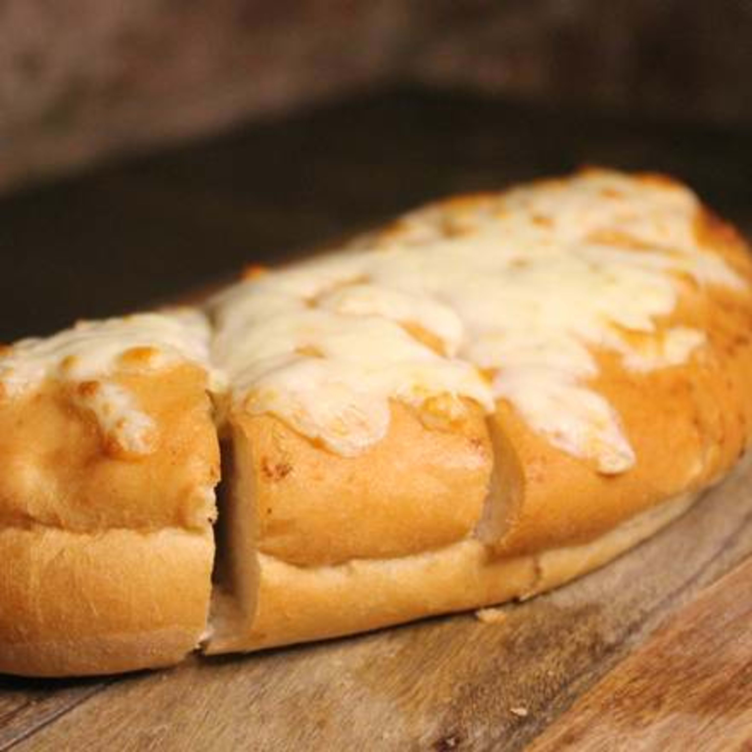 Pan de Ajo con Queso