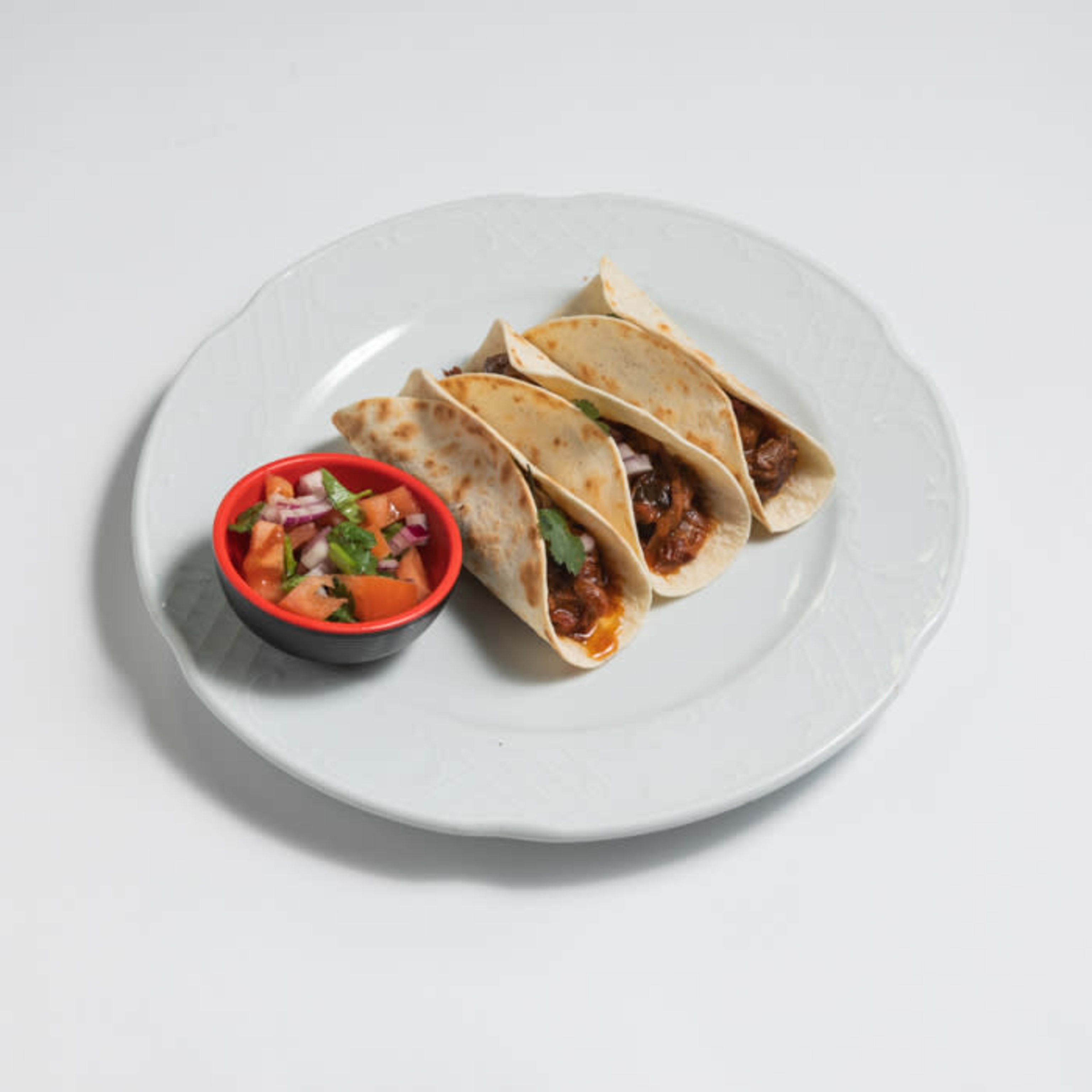 Tacos de Tinga de ternera picante
