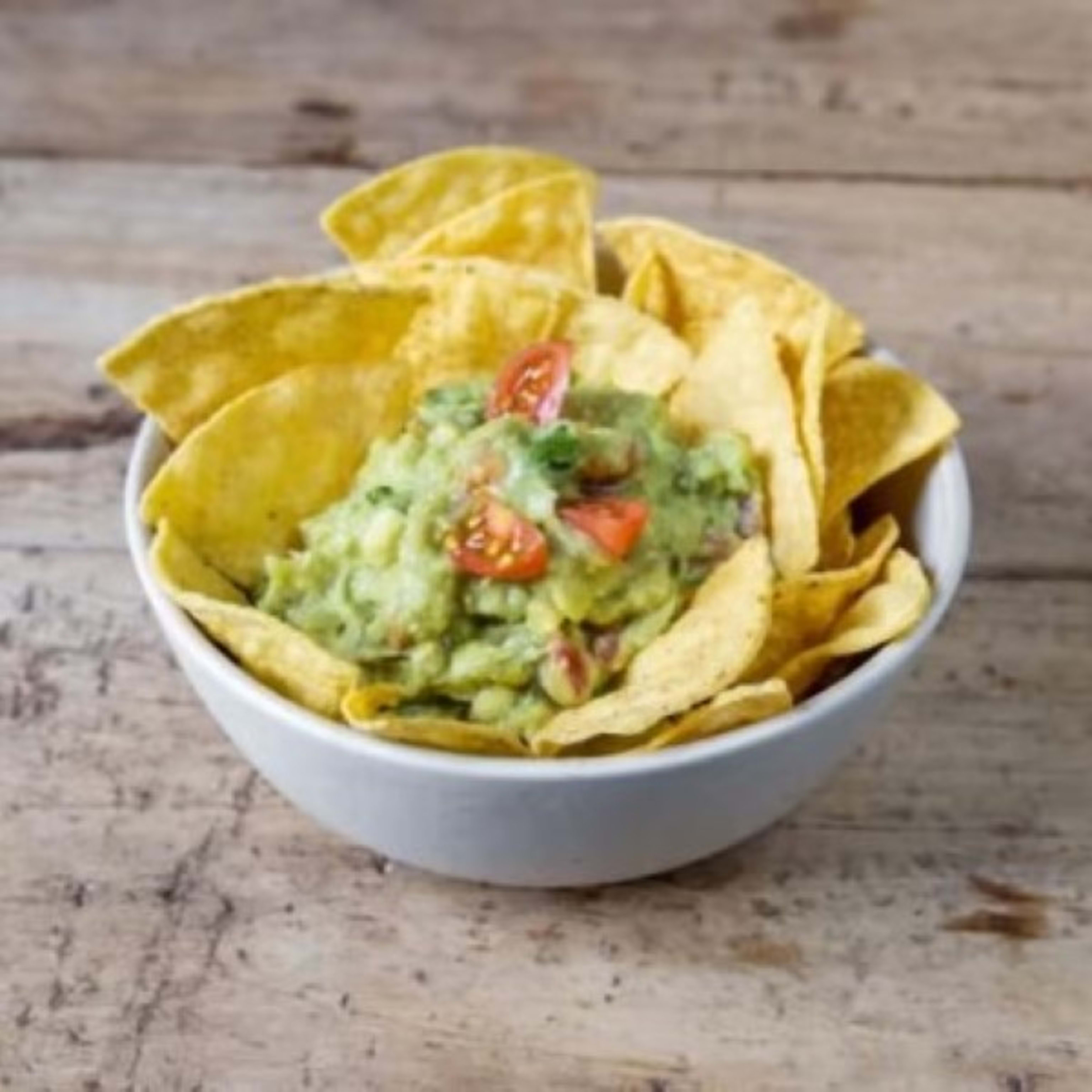Guacamole Casero Con Nachos