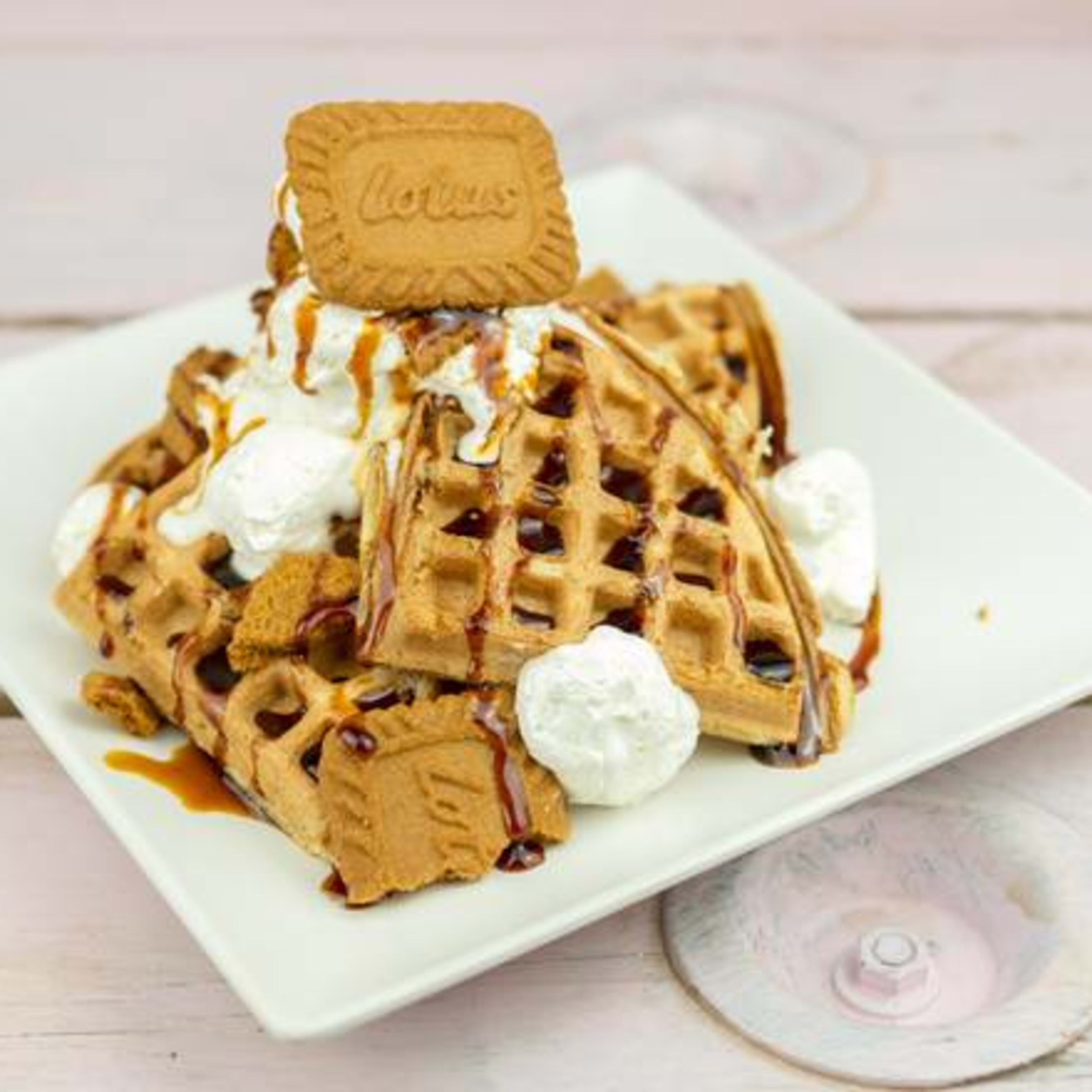 Waffle Galleta Lotus & Caramelo