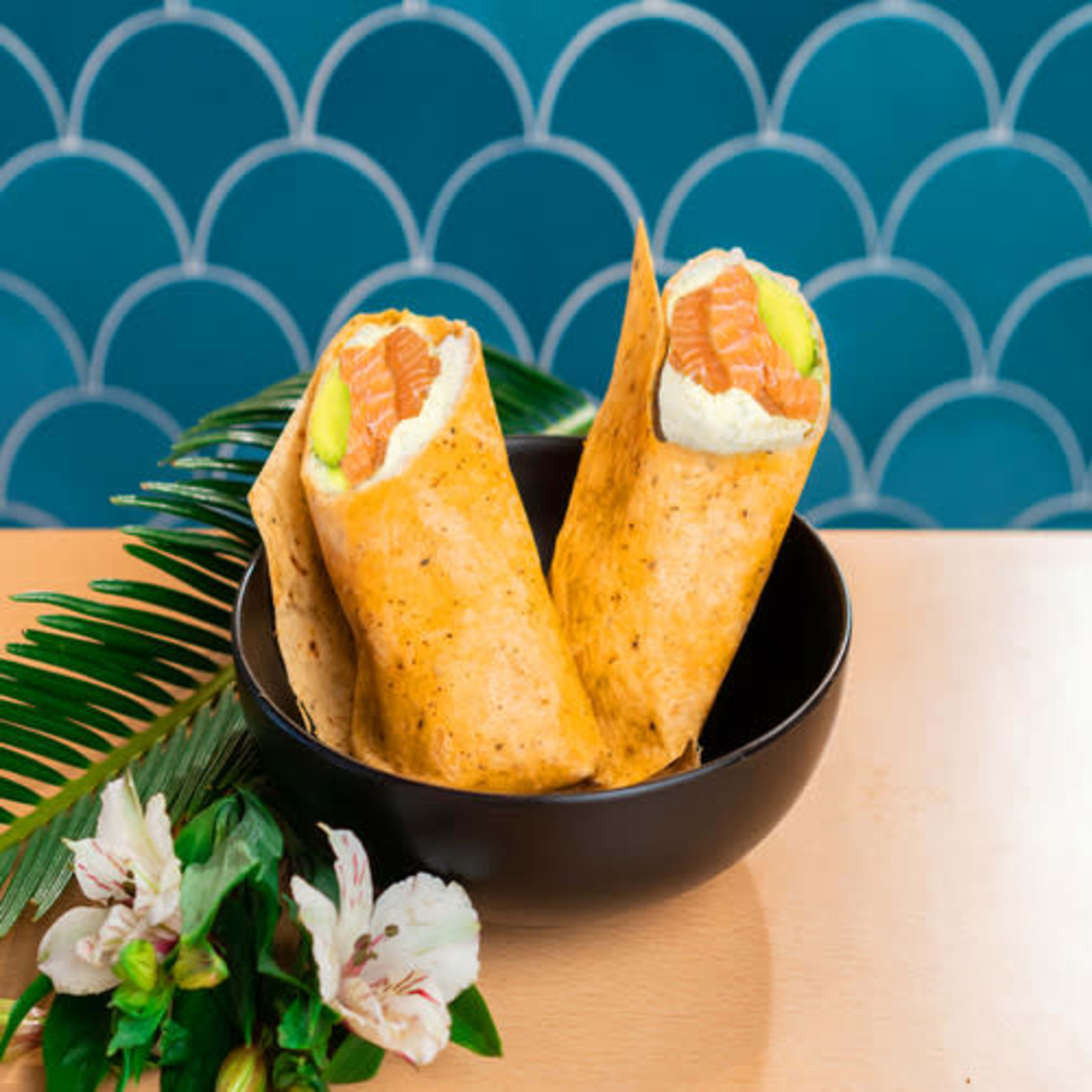MENU ROLL @ - Tuna Beach