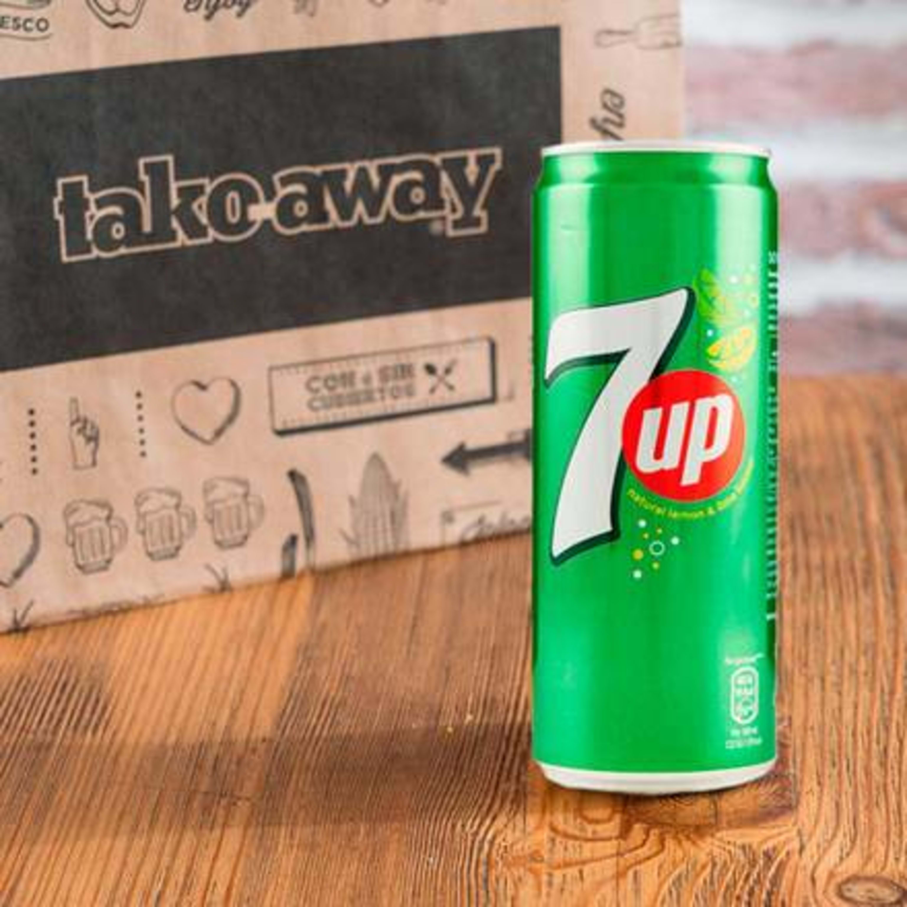 Seven Up 33cl.