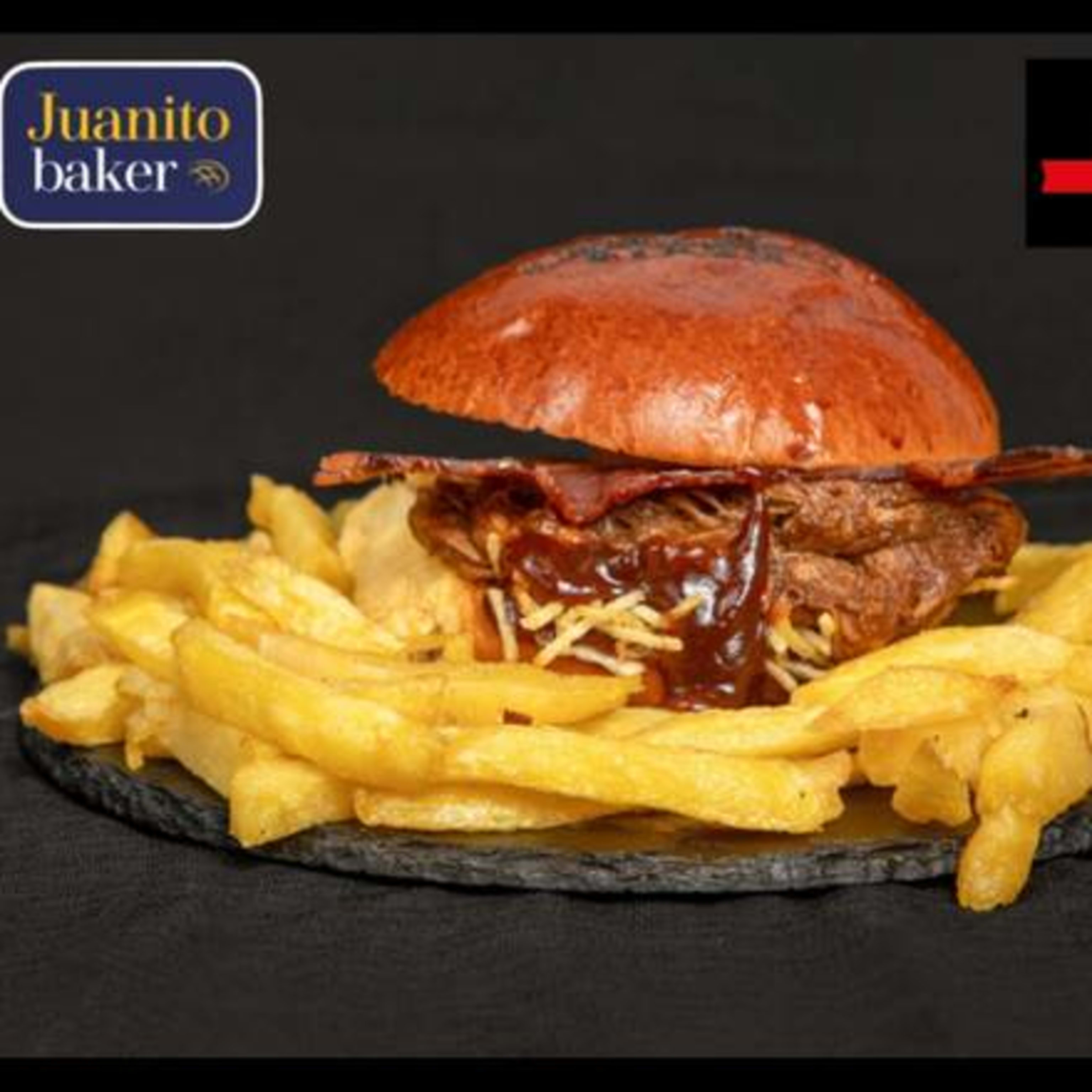 Hamburguesa Pulled Pork y PATATAS