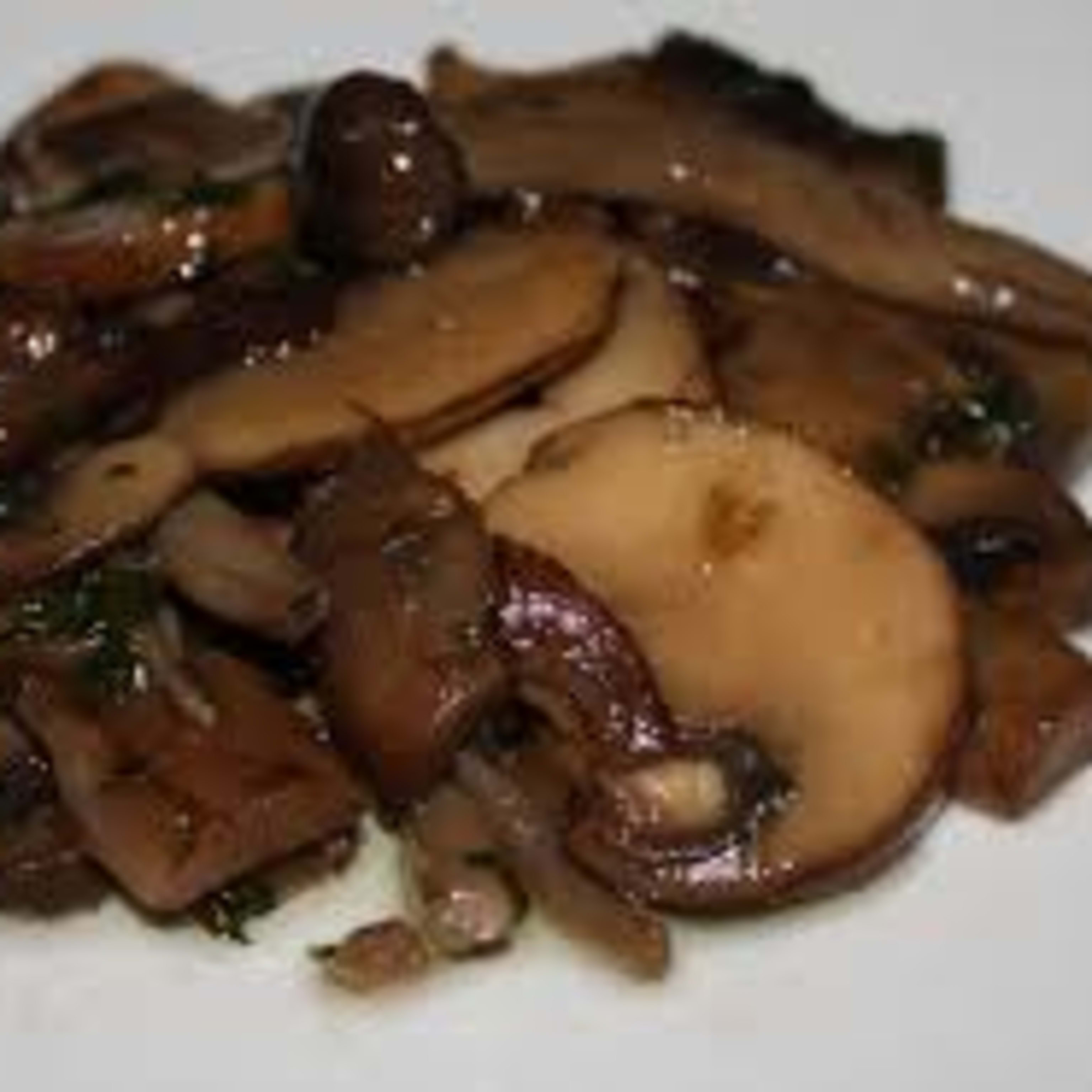 Salteado de setas confitadas vegano