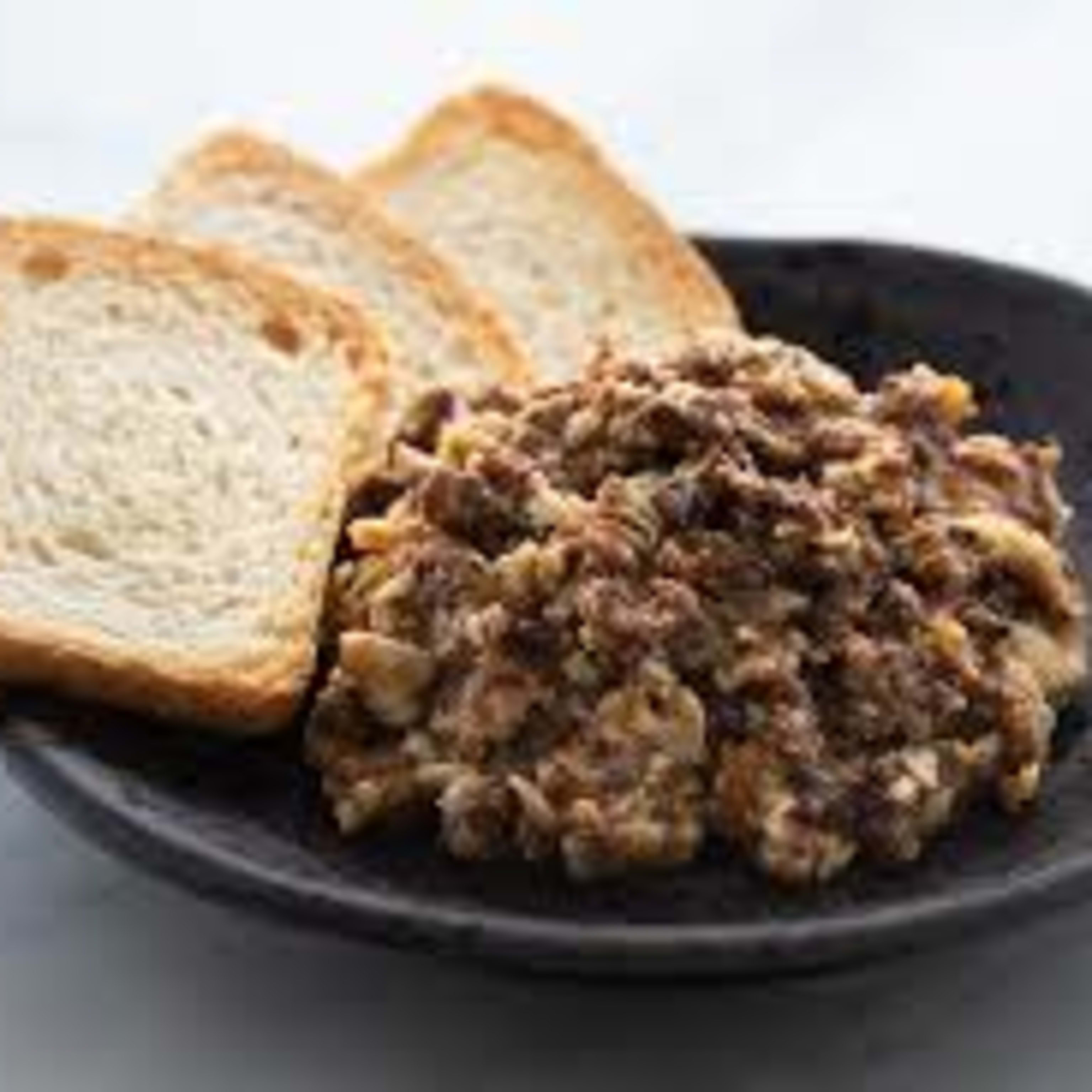 Salteado de morcilla y pimiento rojo