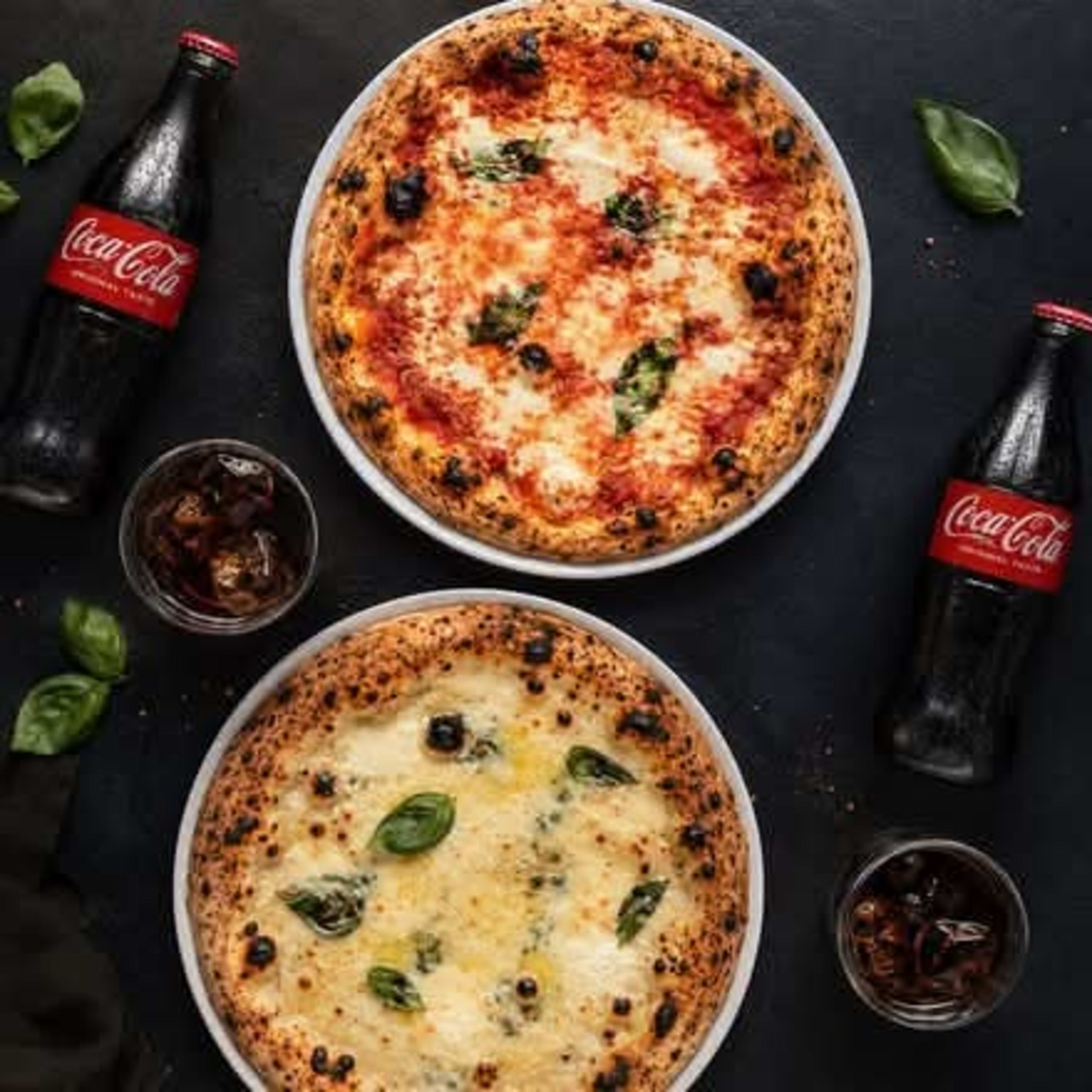 Menu Pizza X 2 + Refrescos X 2