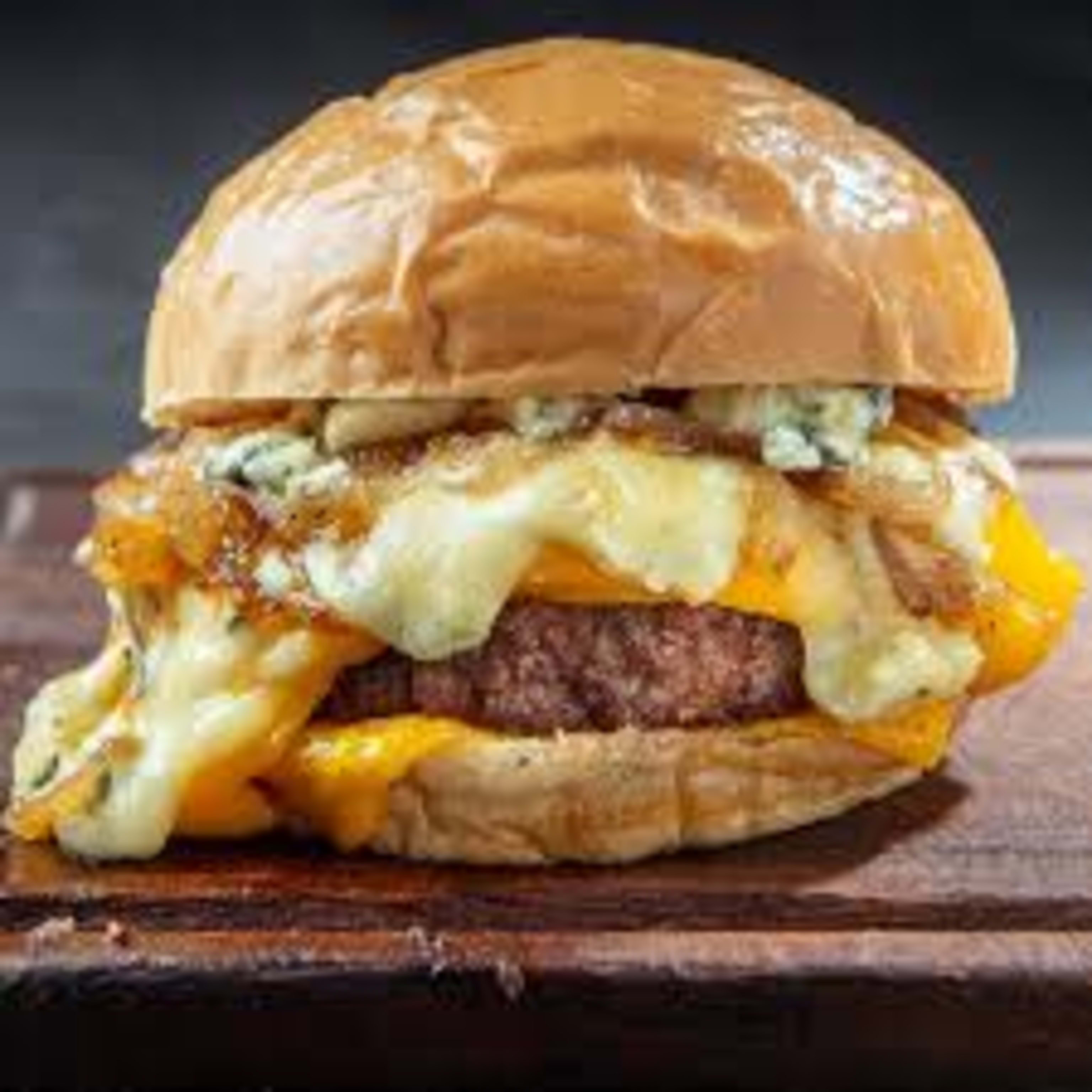 HAMBURGUESA 4 QUESOS