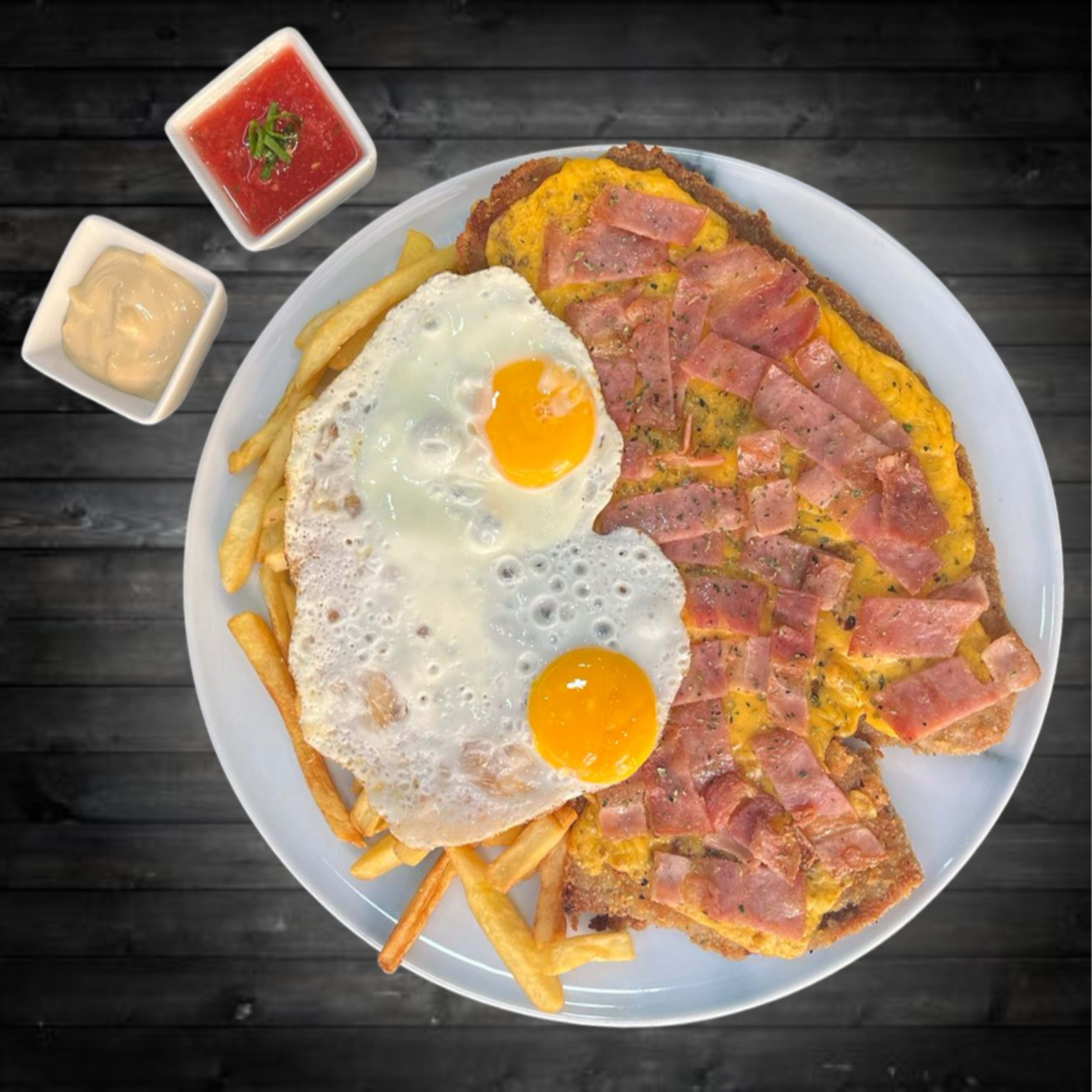 Breaded cutlet with Bacon & Cheddar