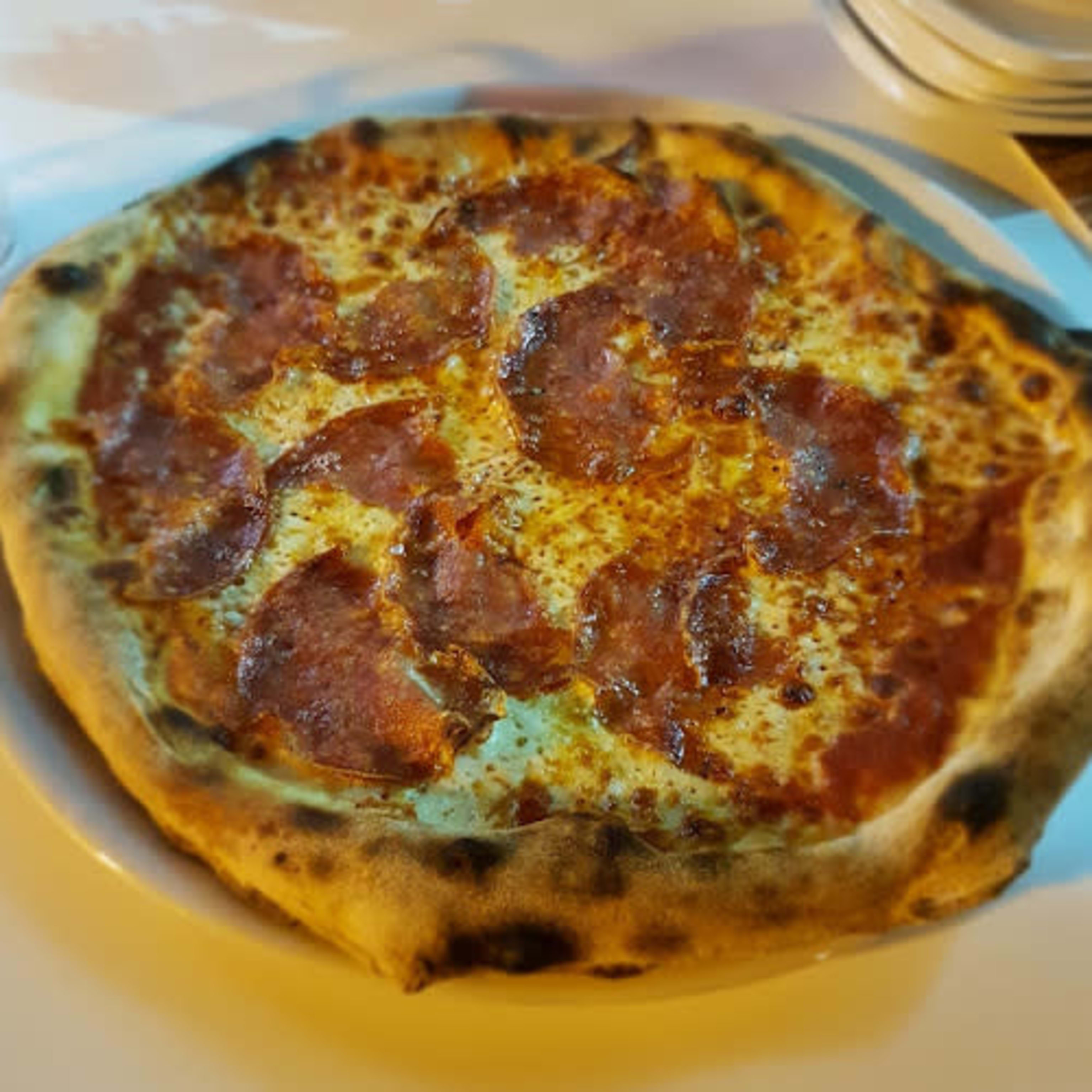 Pizza Salame Napoli Individual
