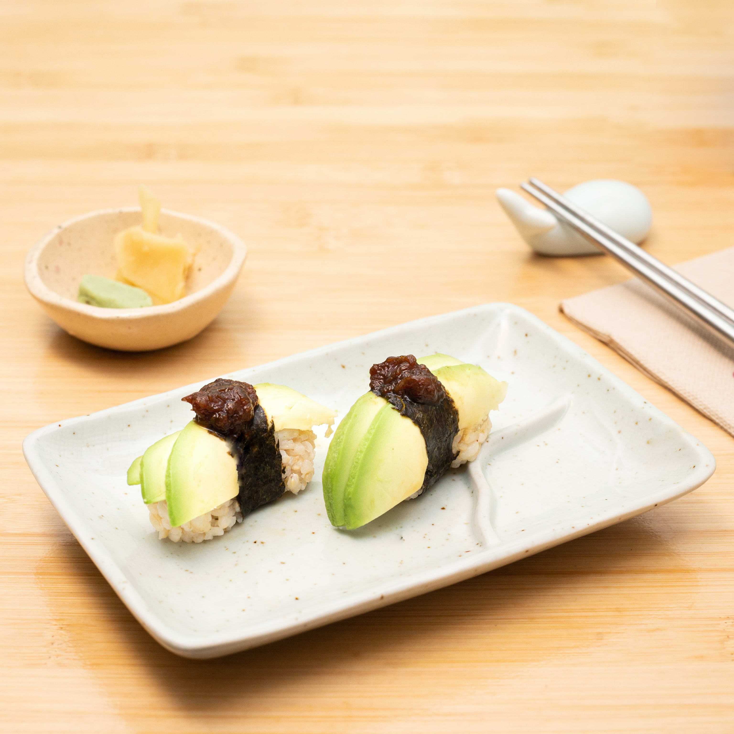 Categiri - nigiri de aguacate (2 piezas)