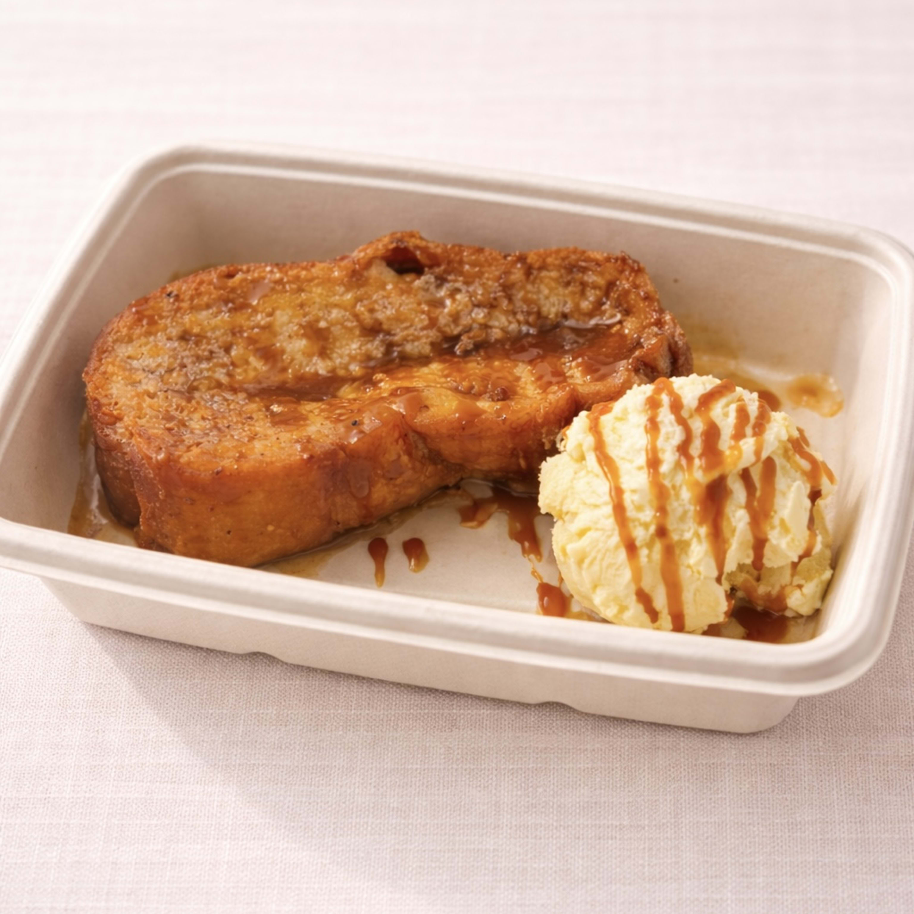 Torrija brioche con caramelo salado