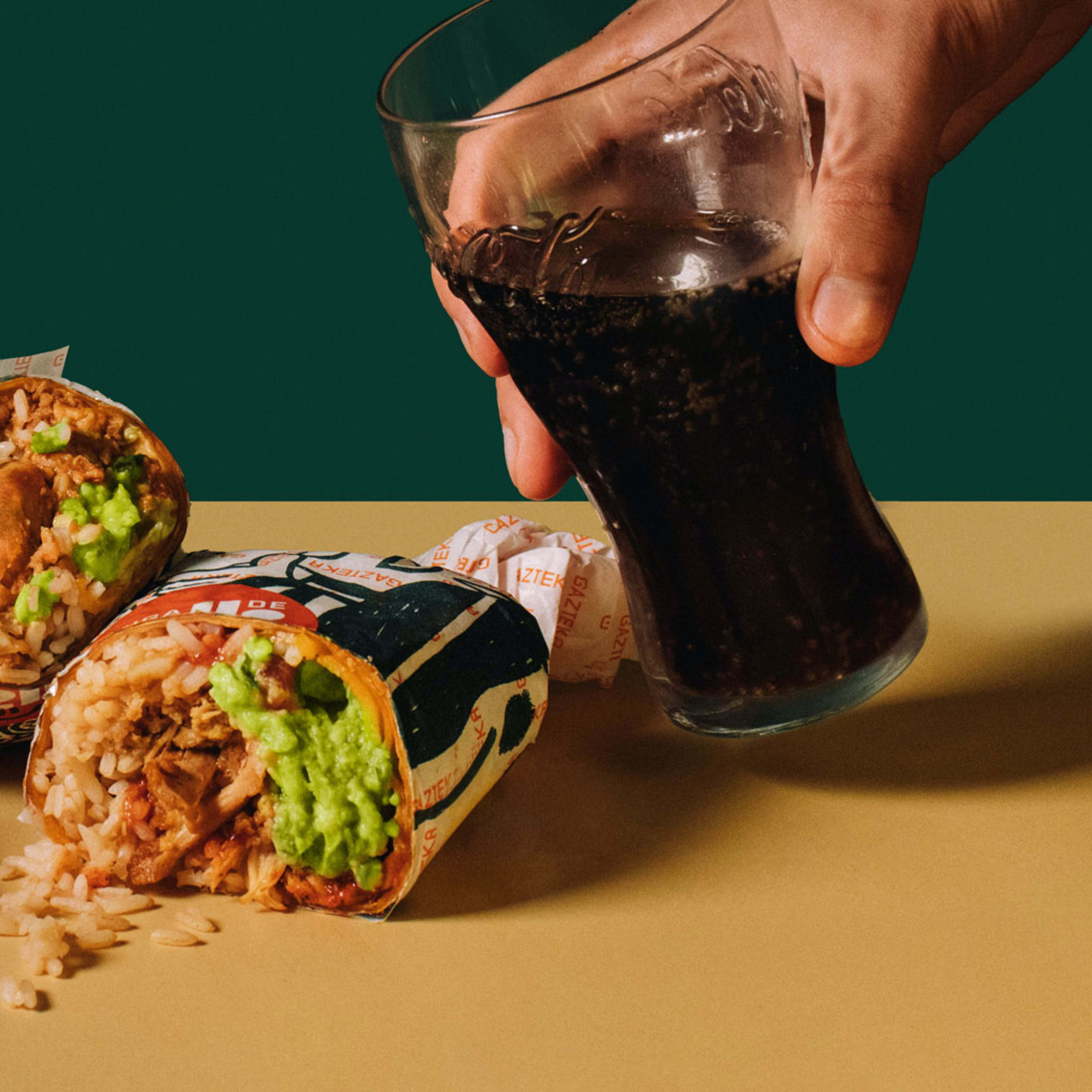 BURRITO DEL DÍA CON BEBIDA 